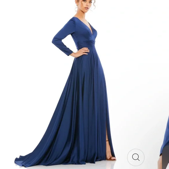 MAC DUGGAL SZ 16 LONG SLEEVE RUCHED WAIST A-LINE GOWN. NWT Dresses